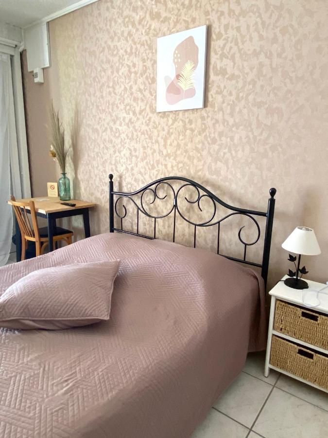 Les Voyageurs Hotel Charols Eksteriør billede