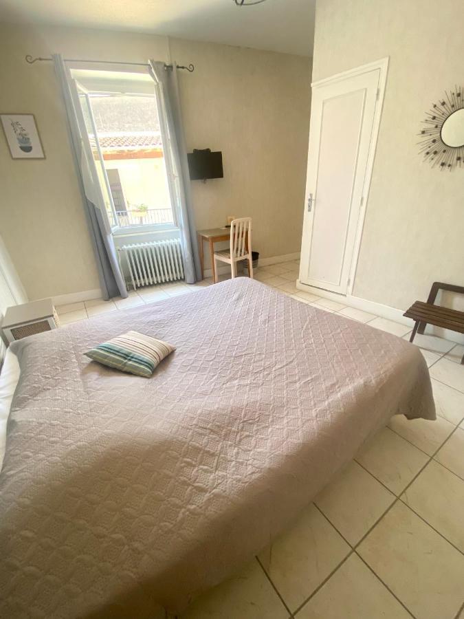 Les Voyageurs Hotel Charols Eksteriør billede