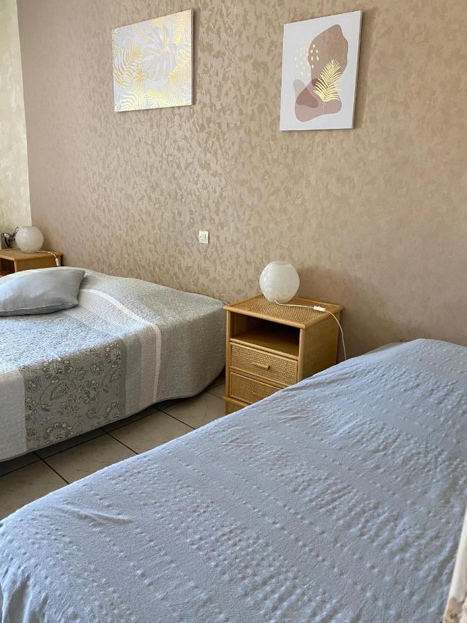 Les Voyageurs Hotel Charols Eksteriør billede